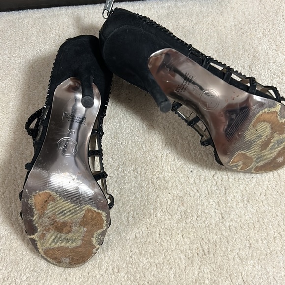 Michael Kors booties size 8 - Picture 3 of 4